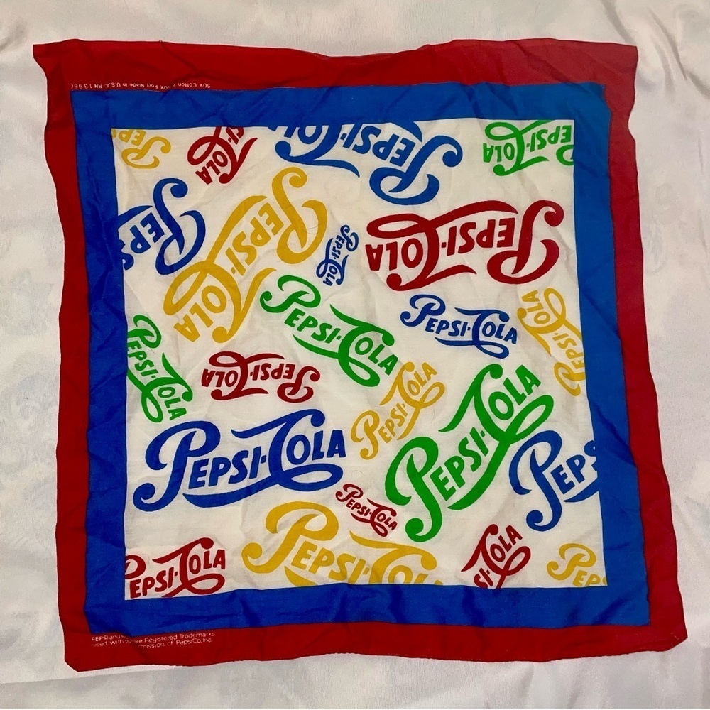 🥤Vintage Pepsi bandanna, scarf, handkerchief - Picture 5 of 9
